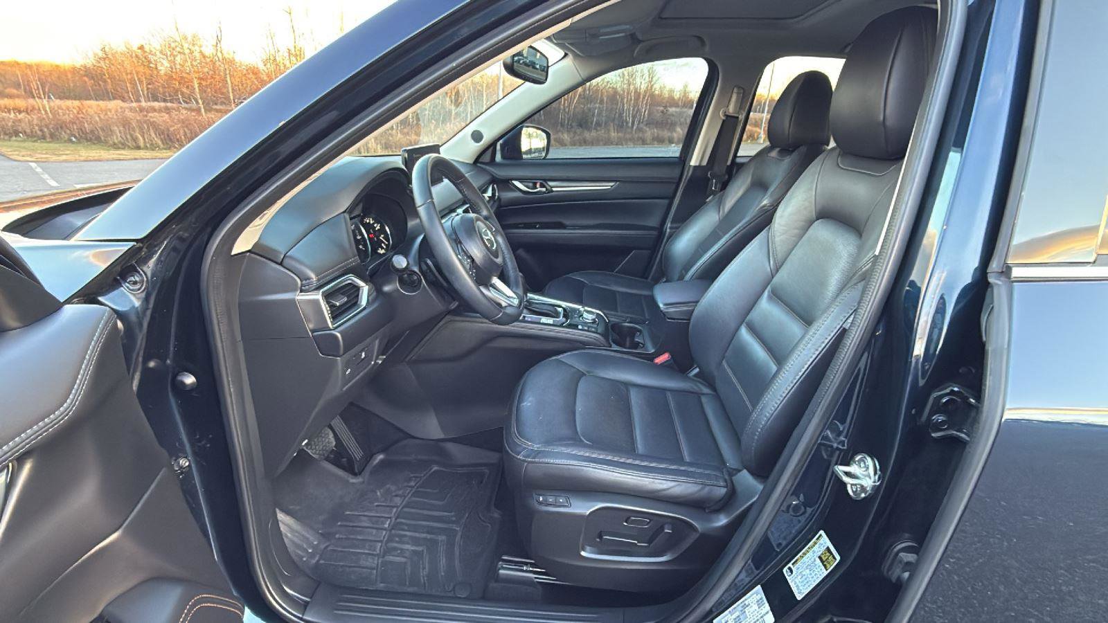 Used 2023 MAZDA CX-5 AWD 2.5 S w/ Premium Plus Pkg image 24