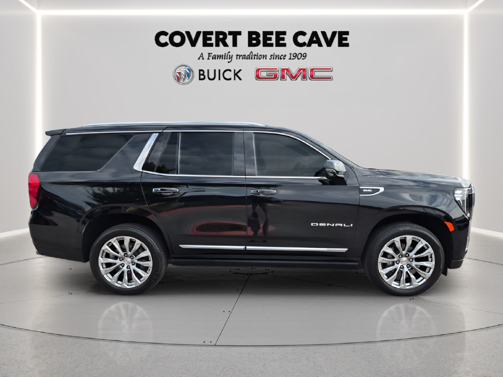 Used 2024 GMC Yukon Denali w/ Advanced Technology Package AWD/4WD image 11