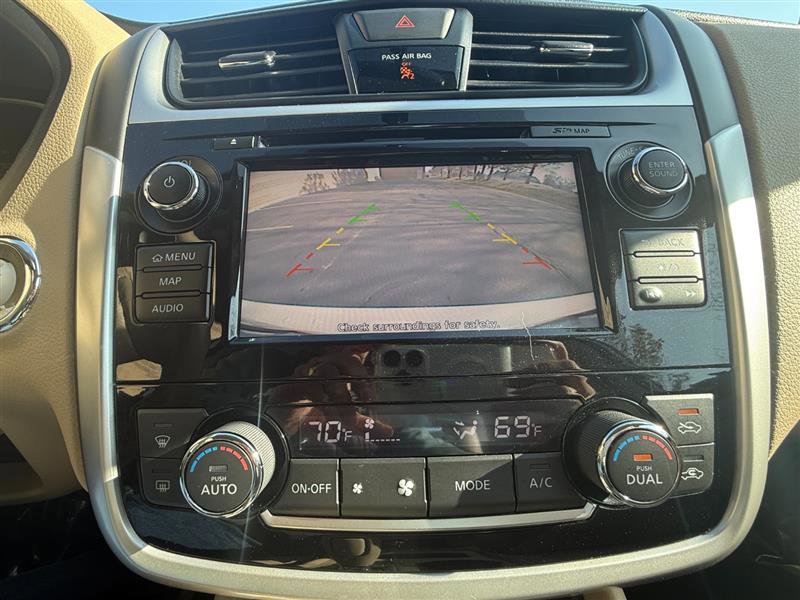 Used 2018 Nissan Altima 2.5 SL w/ 2.5 SL Technology Package image 16