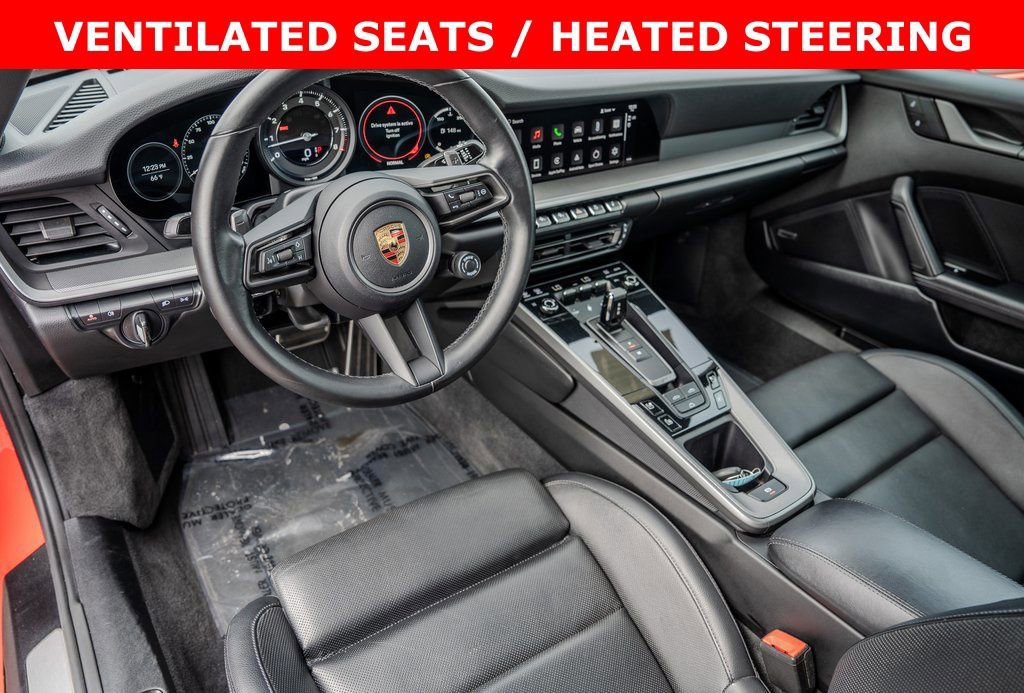 Used 2024 Porsche 911 Carrera image 4