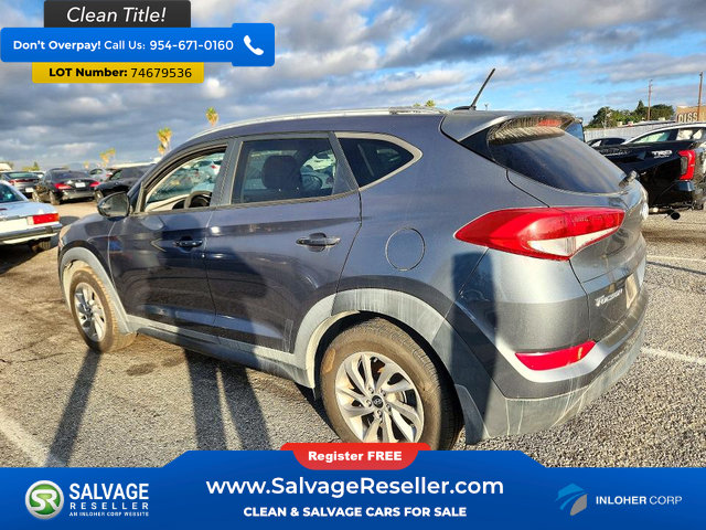 Used 2016 Hyundai Tucson SE w/ Option Group 02 FWD image 3