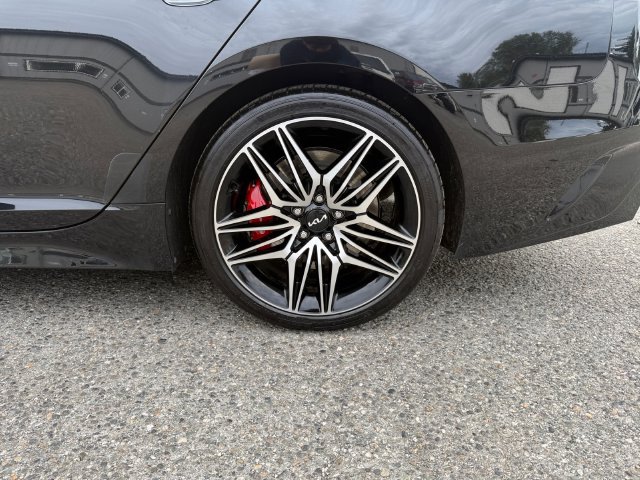 Used 2022 Kia Stinger GT2 AWD/4WD image 26