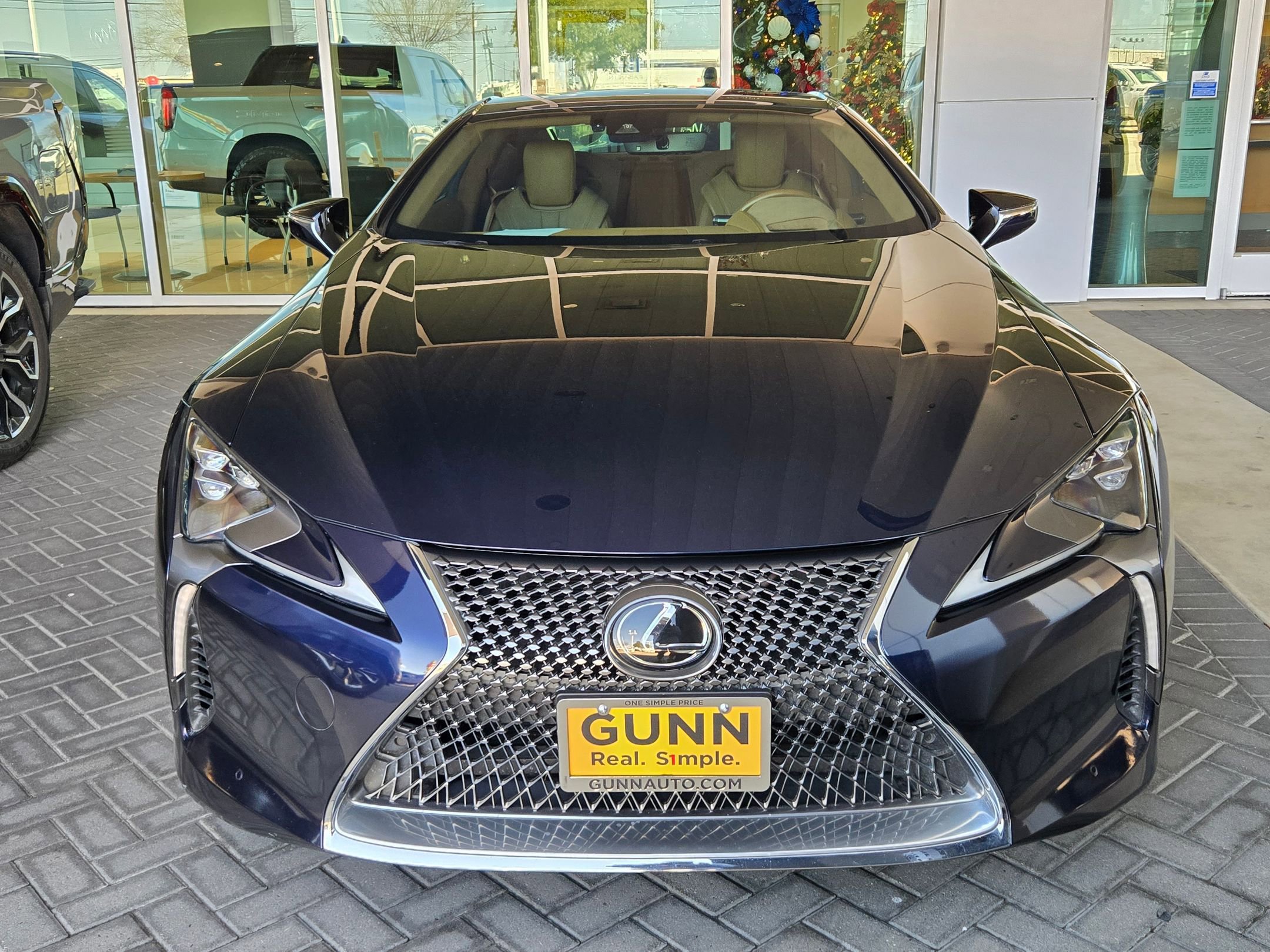 Used 2018 Lexus LC 500 Coupe w/ Touring Package image 2