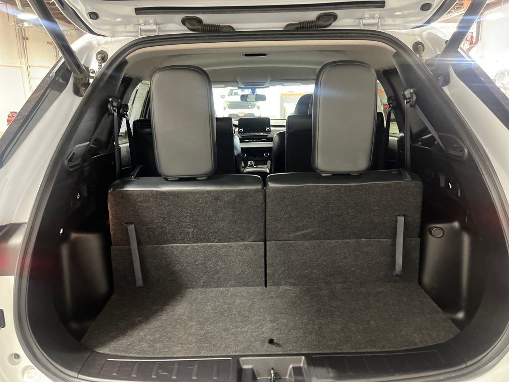 Used 2024 Mitsubishi Outlander SE image 36