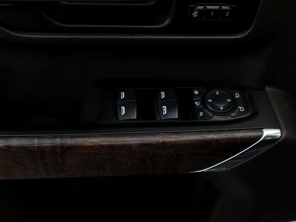 Used 2020 GMC Sierra 2500 Denali w/ Denali Ultimate Package image 14