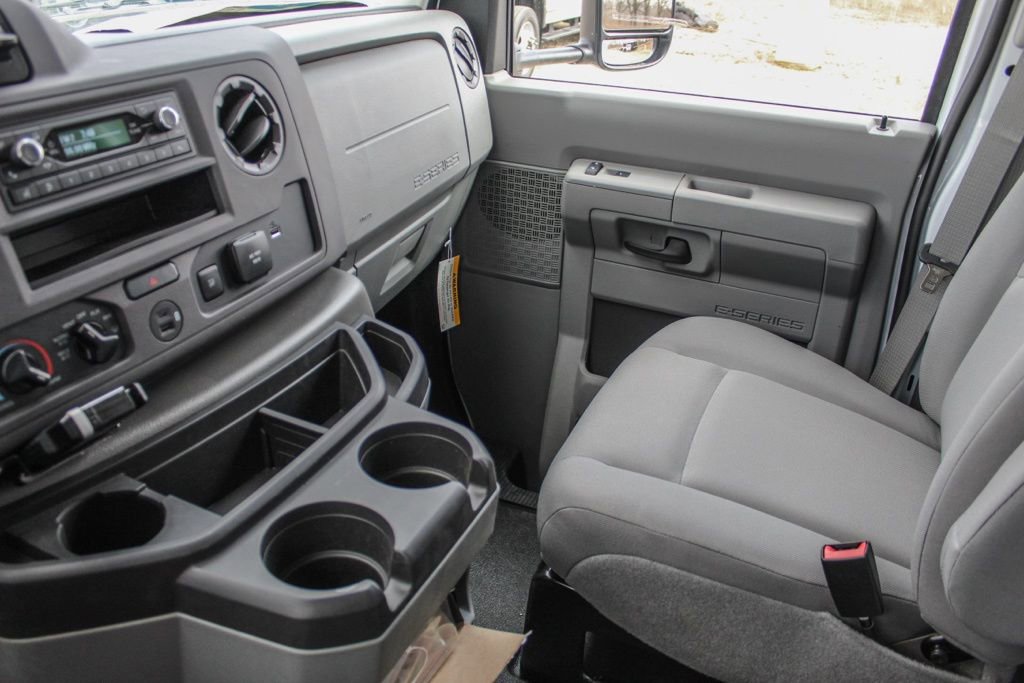 New 2025 Ford E-350 and Econoline 350 Super Duty w/ Power Equipment Group image 36