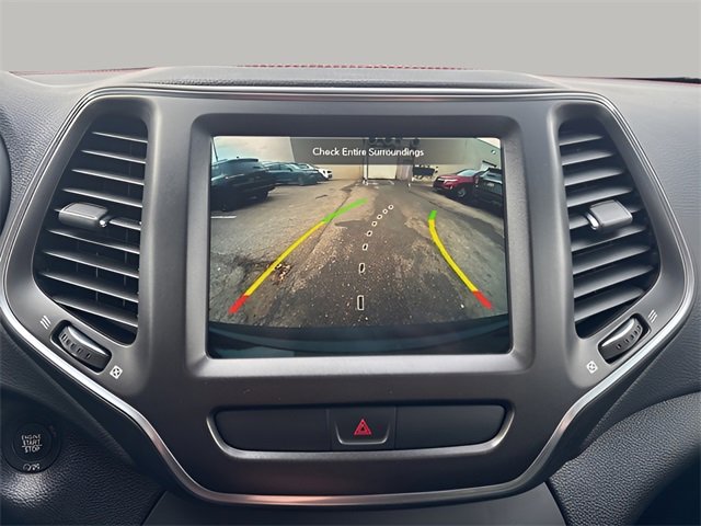 Used 2022 Jeep Cherokee Trailhawk w/ Trailer Tow Group image 14