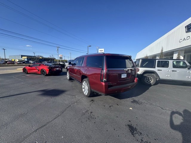 Used 2016 Cadillac Escalade ESV Platinum image 7