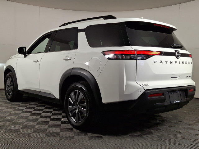 Used 2022 Nissan Pathfinder SV AWD/4WD image 7