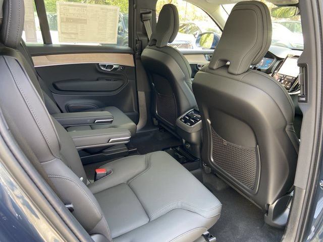 New 2026 Volvo XC90 B6 Plus w/ Protection Package AWD/4WD image 17