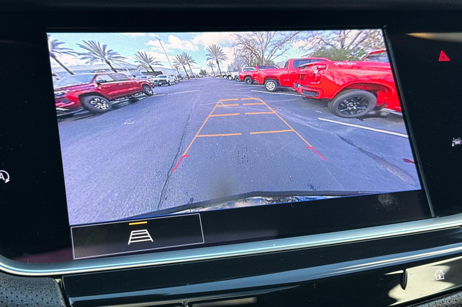 Used 2022 Cadillac XT6 Luxury image 23