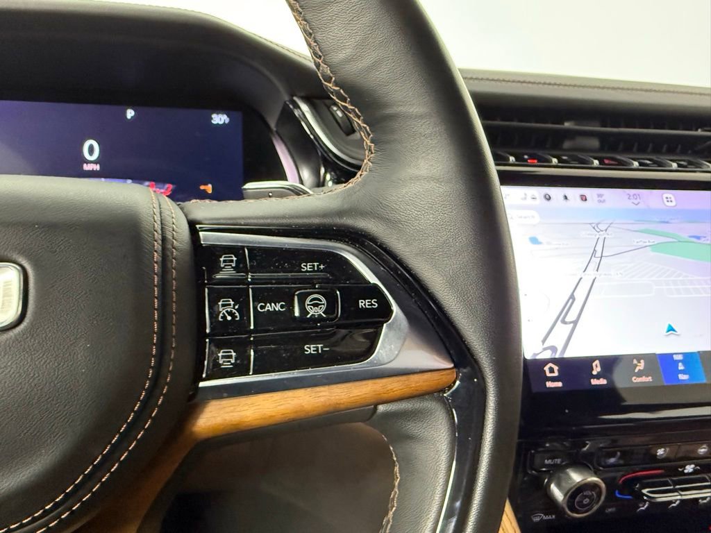 Used 2022 Jeep Grand Cherokee L Summit image 18