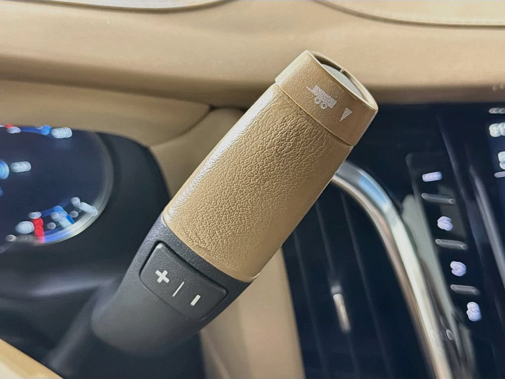 Used 2019 Cadillac Escalade Platinum AWD/4WD image 20