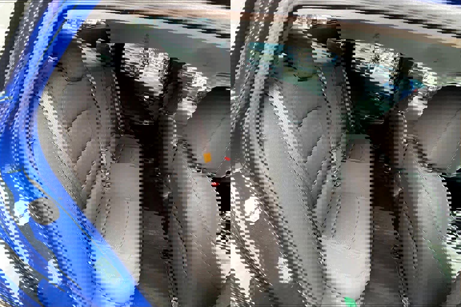 Used 2023 Chevrolet Malibu RS image 18