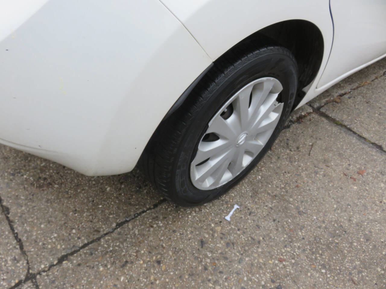 Used 2015 Nissan Versa Note SV image 30