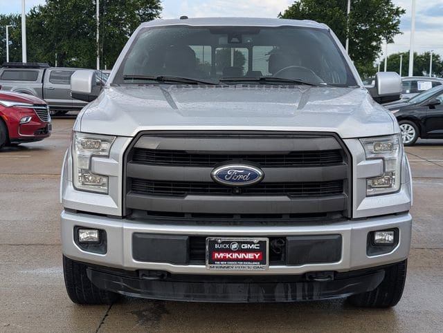 Used 2016 Ford F150 Lariat w/ Equipment Group 502A Luxury AWD/4WD image 4
