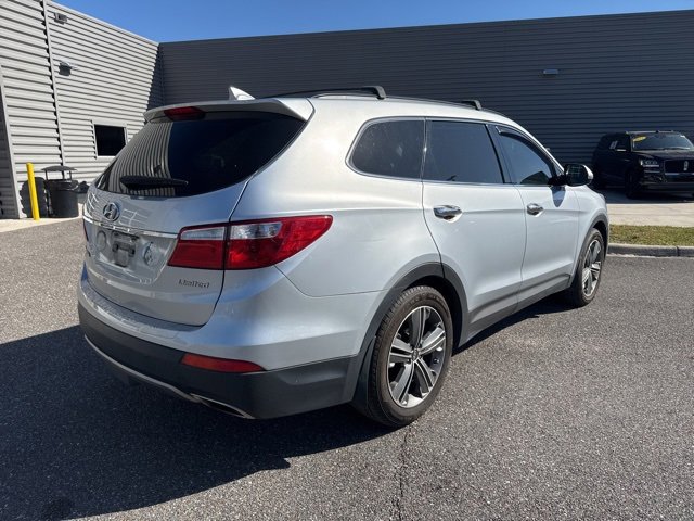 Used 2016 Hyundai Santa Fe Limited image 3