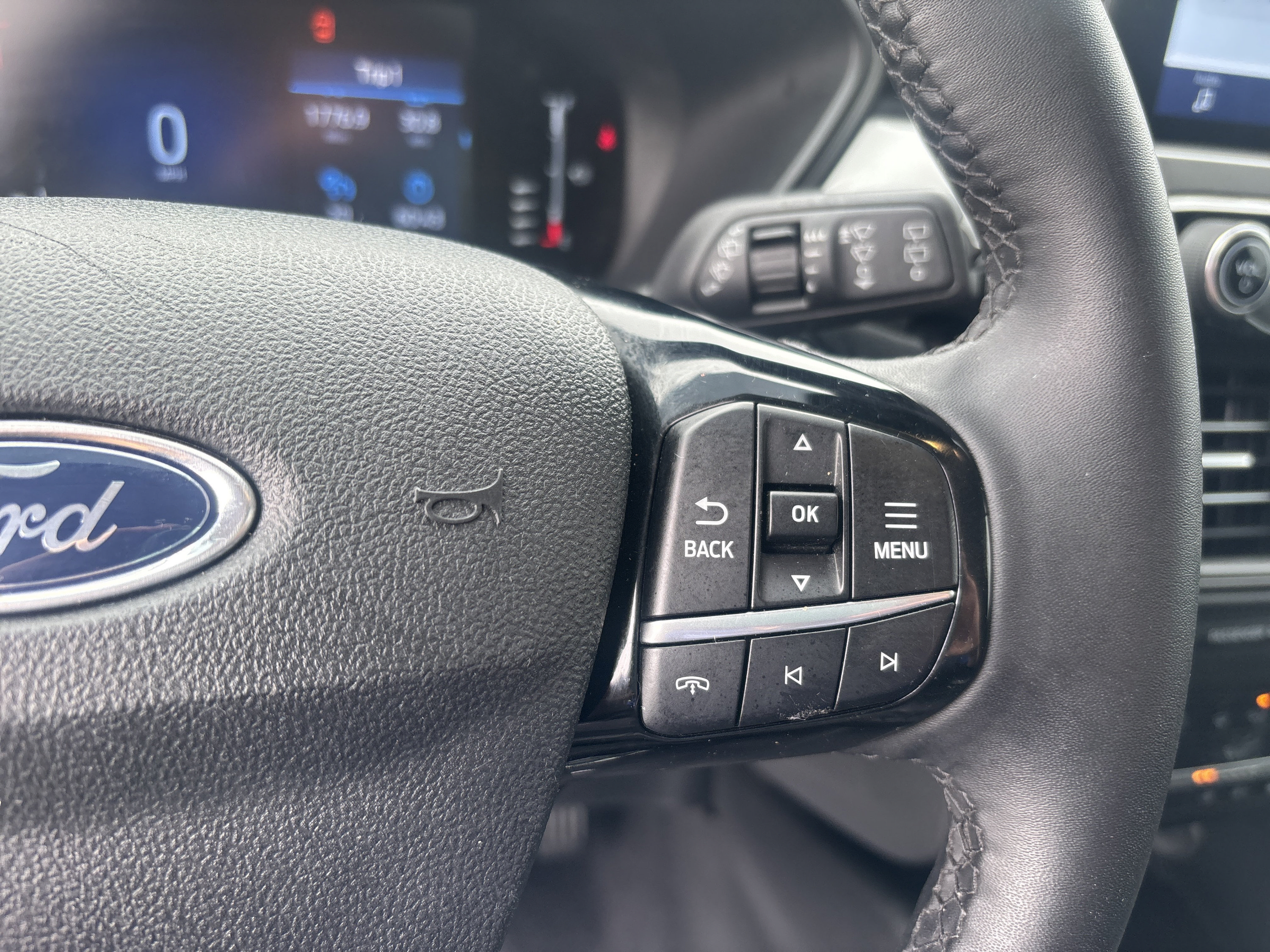 Used 2023 Ford Escape Active w/ Cold Weather Package FWD image 13
