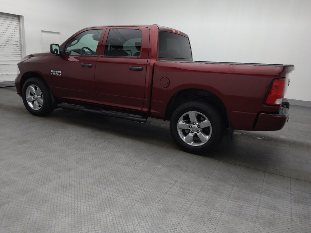 Used 2017 RAM 1500 Express AWD/4WD image 3