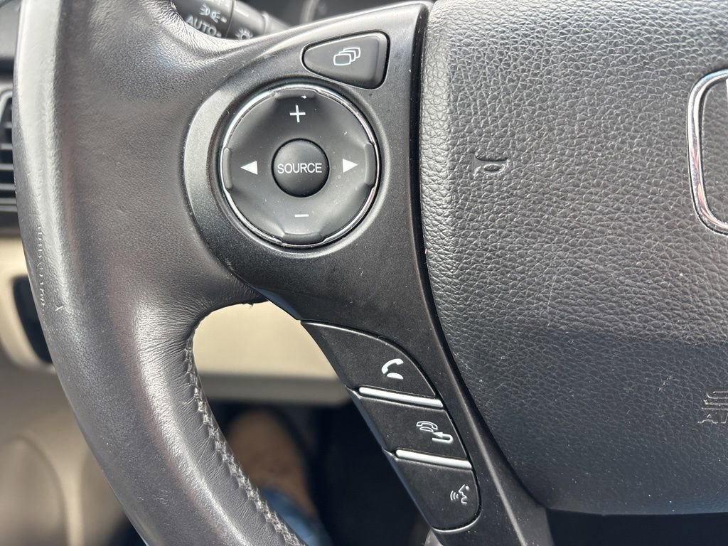 Used 2013 Honda Accord EX-L image 19