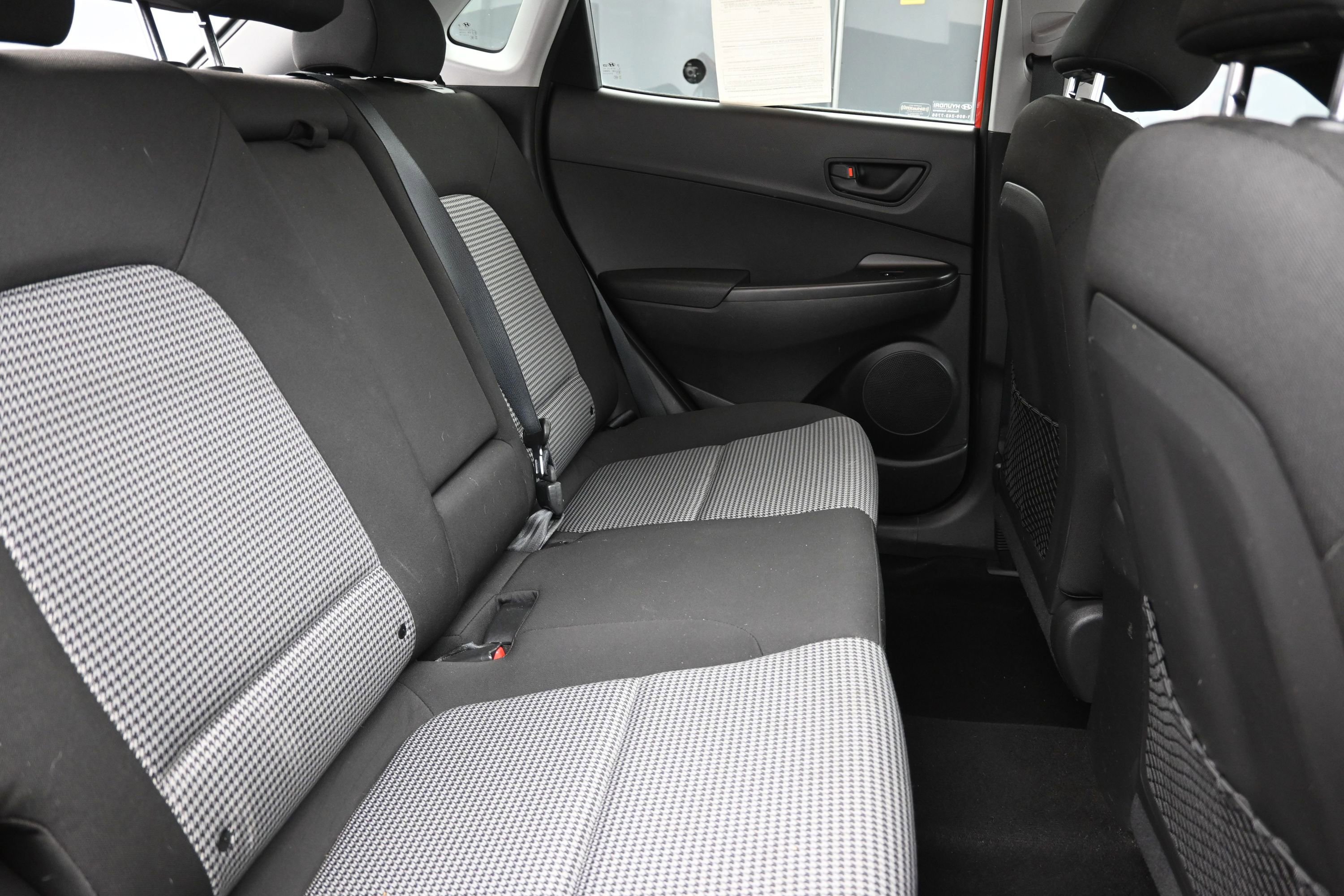 Used 2019 Hyundai Kona SEL AWD/4WD image 25