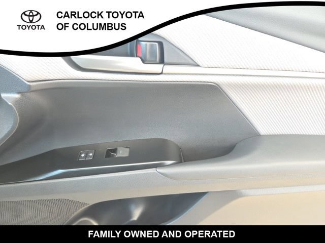 Used 2026 Toyota Camry SE w/ Convenience Package FWD image 20