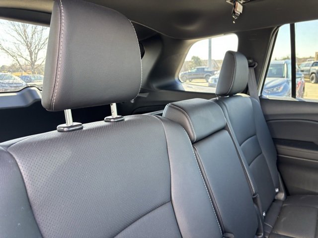 Used 2023 Honda Passport EX-L image 29