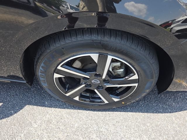 Used 2024 Nissan Sentra SV FWD image 17