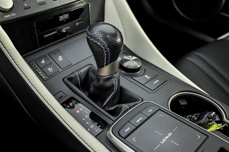 Used 2020 Lexus RC F w/ Premium Package RWD image 31