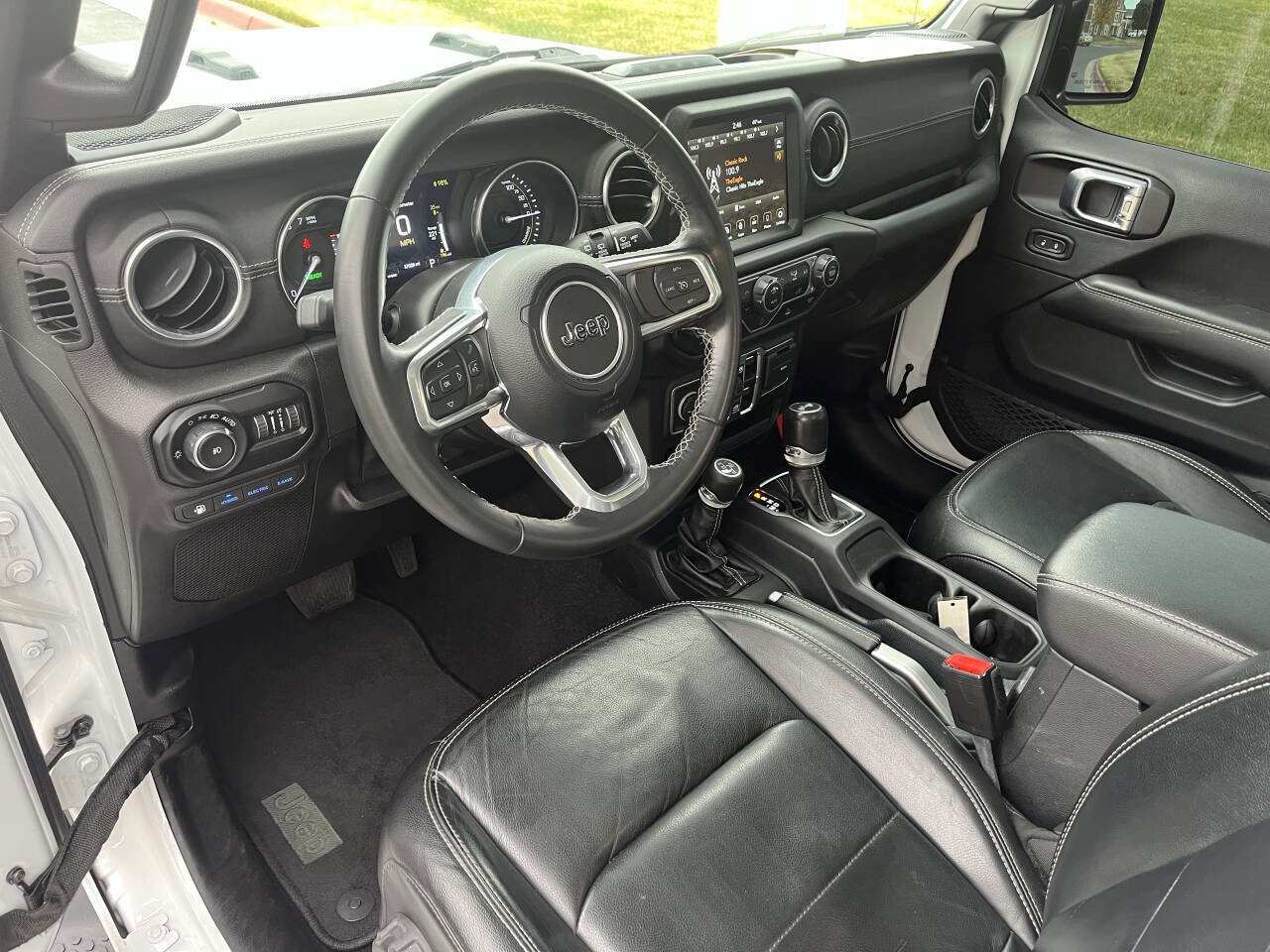 Used 2021 Jeep Wrangler Unlimited Sahara image 12