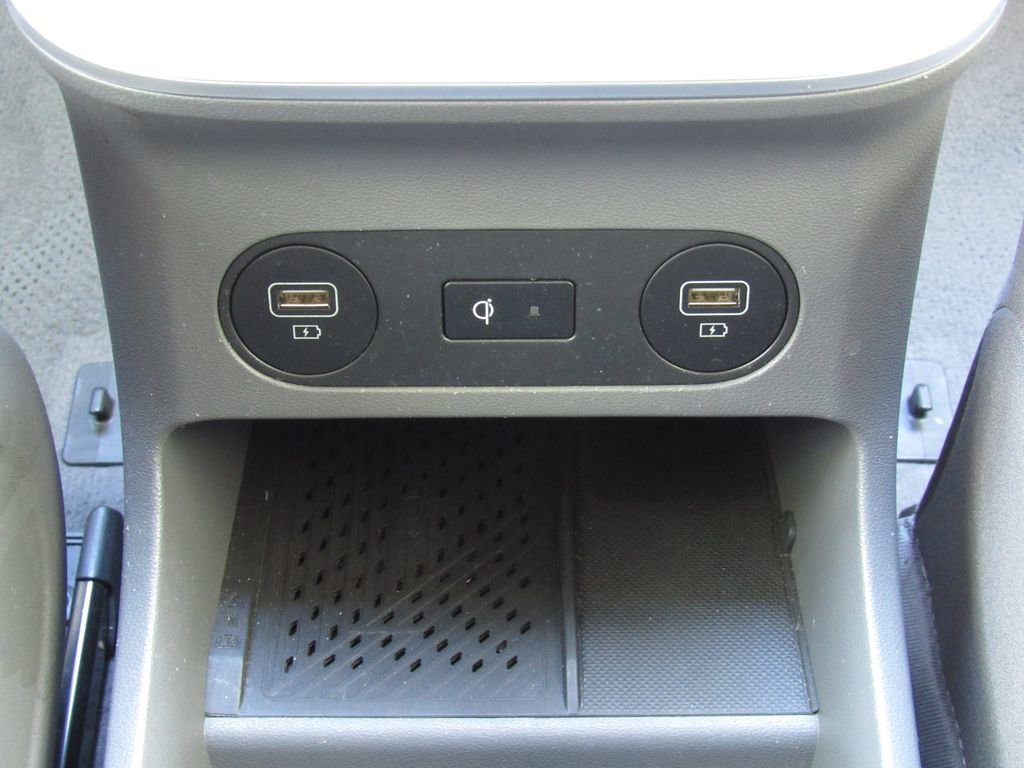 Used 2024 Hyundai Ioniq 5 SEL AWD/4WD image 31