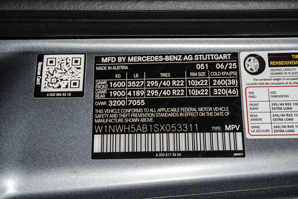 Used 2025 Mercedes-Benz G 63 AMG 4MATIC image 34