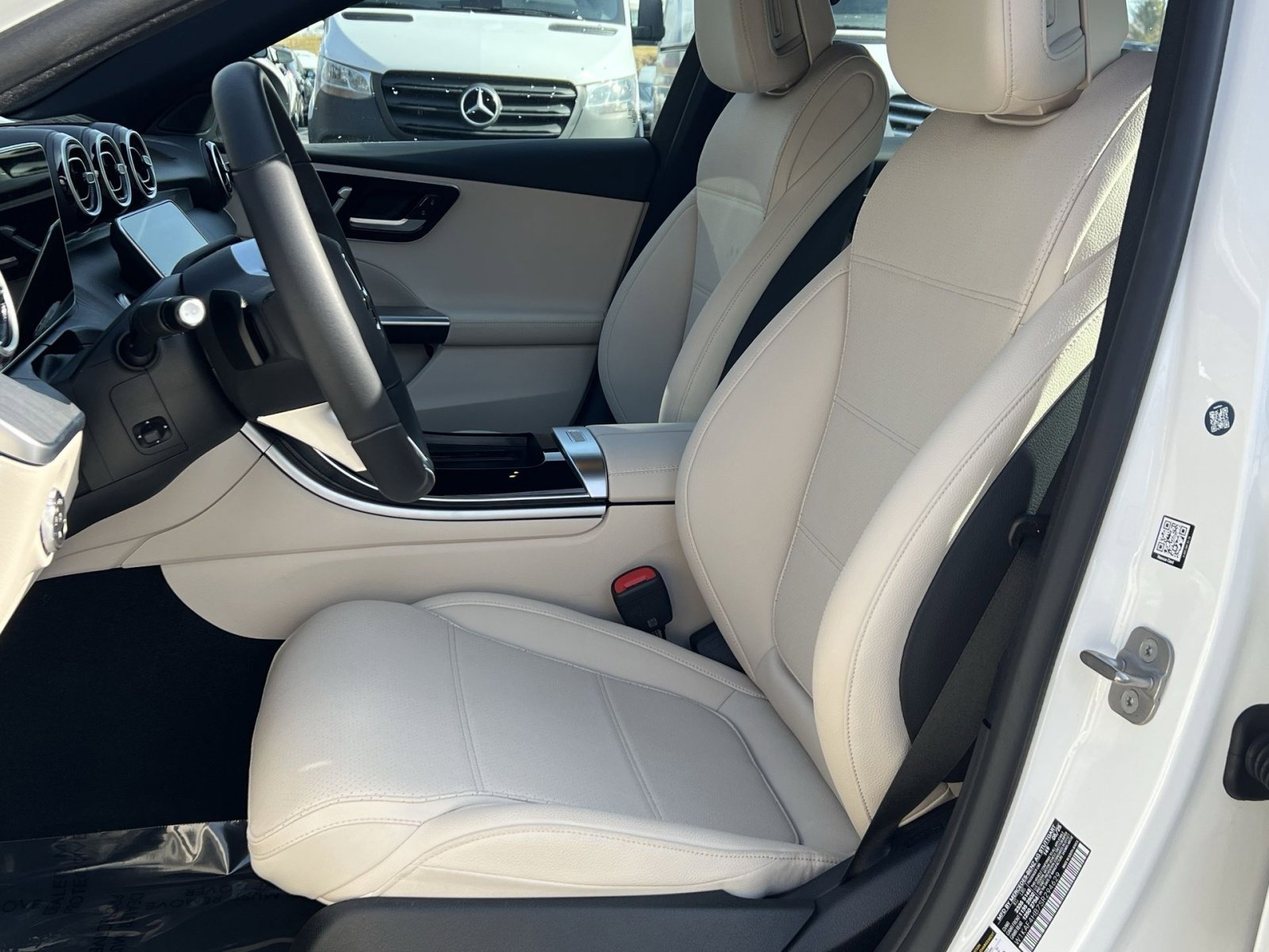 New 2025 Mercedes-Benz C 300 4MATIC Sedan image 11