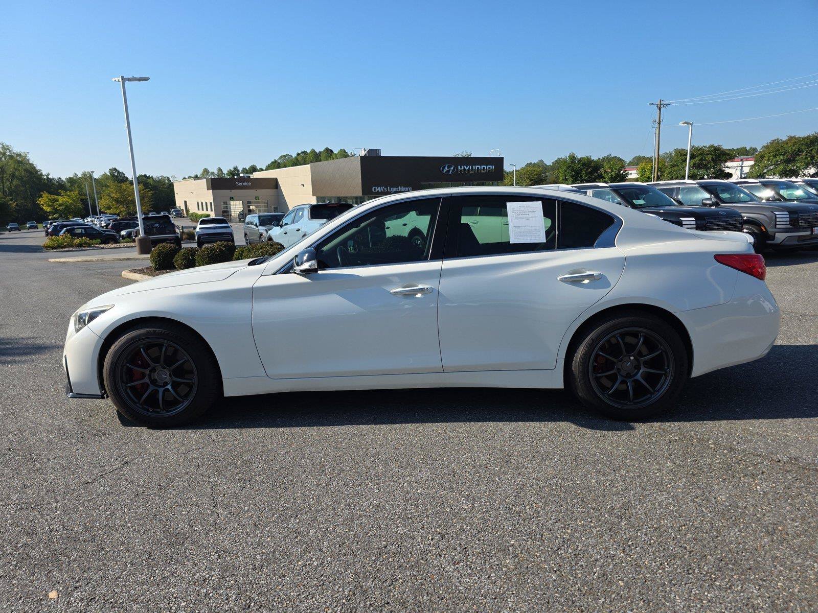 Used 2017 INFINITI Q50 Red Sport 400 AWD/4WD image 3