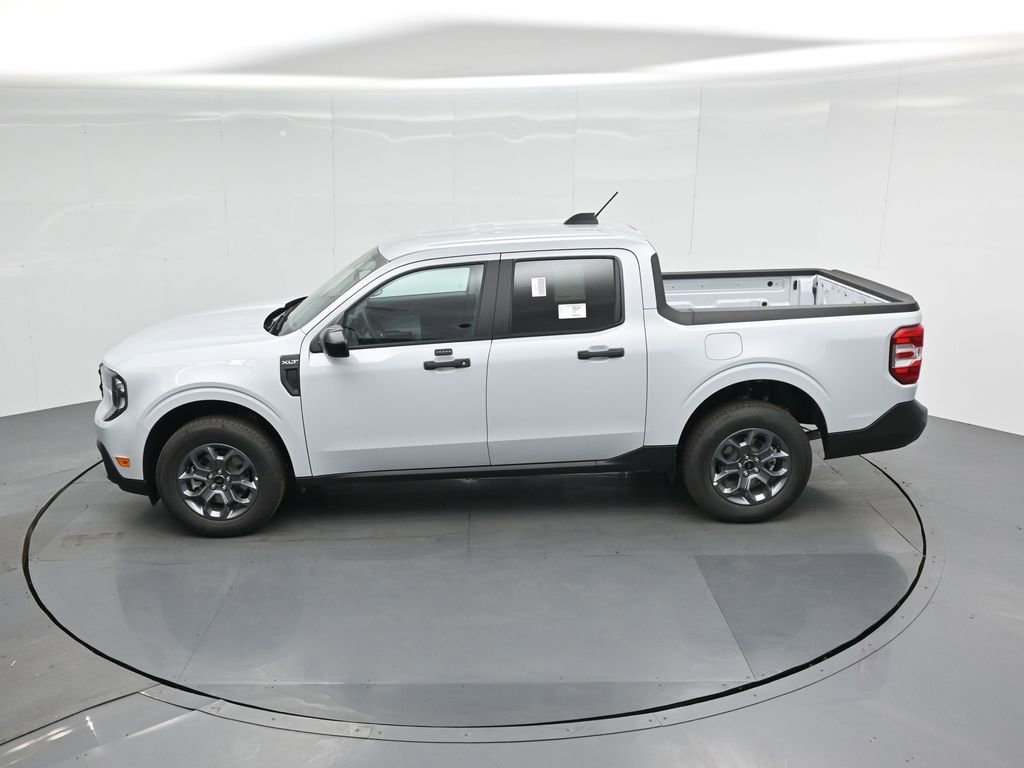New 2025 Ford Maverick XLT w/ XLT Luxury Package image 41