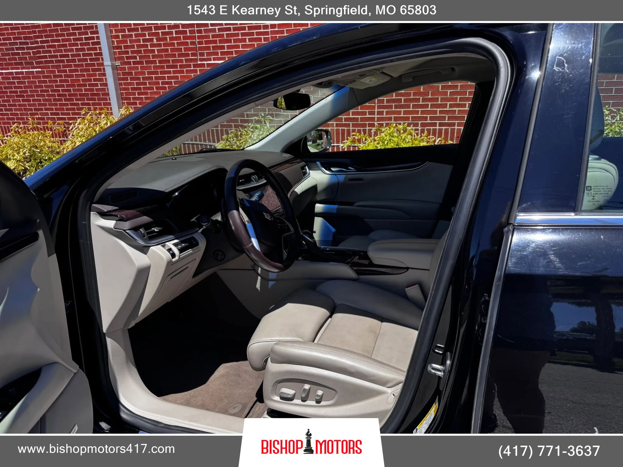 Used 2016 Cadillac XTS Premium w/ Driver Assist Package AWD/4WD image 12
