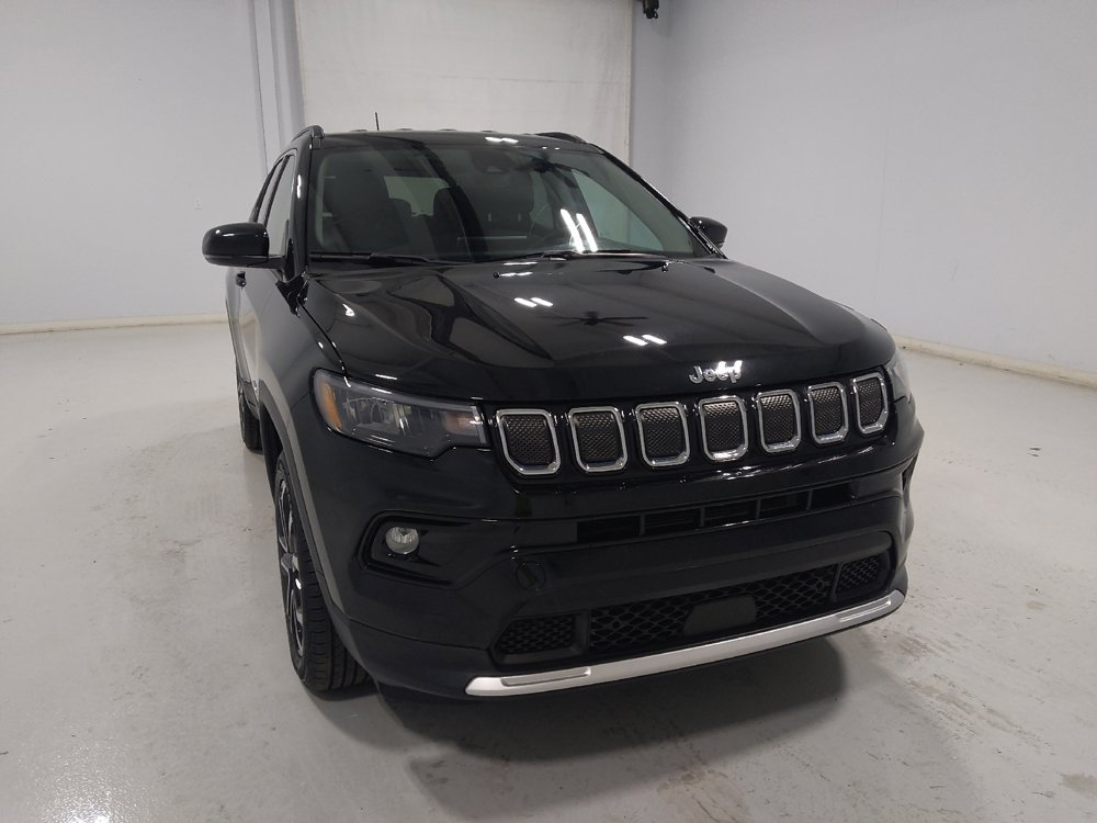 Used 2022 Jeep Compass Limited AWD/4WD image 14
