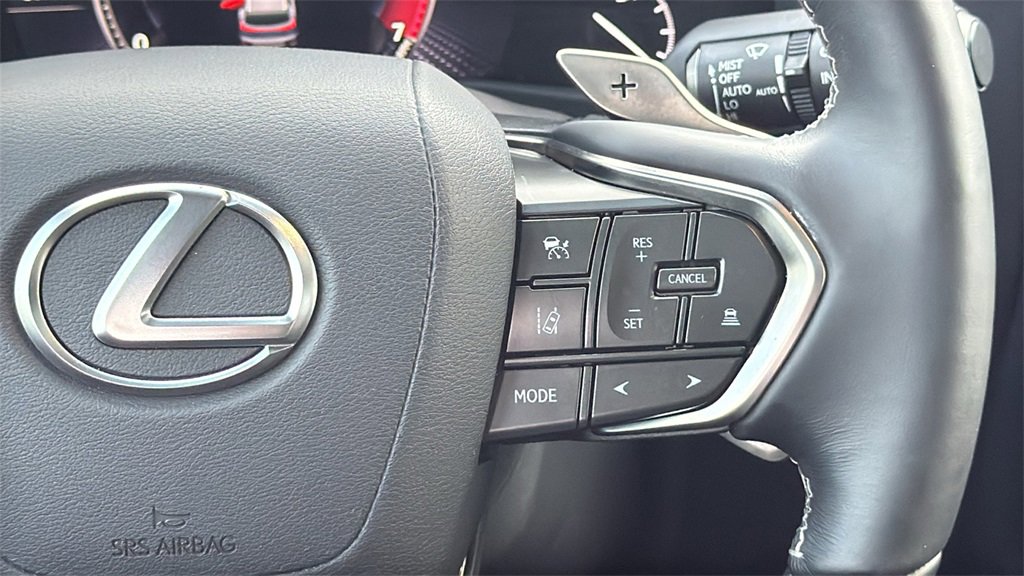 Used 2024 Lexus LX 600 4WD w/ Ultra Luxury Package image 25