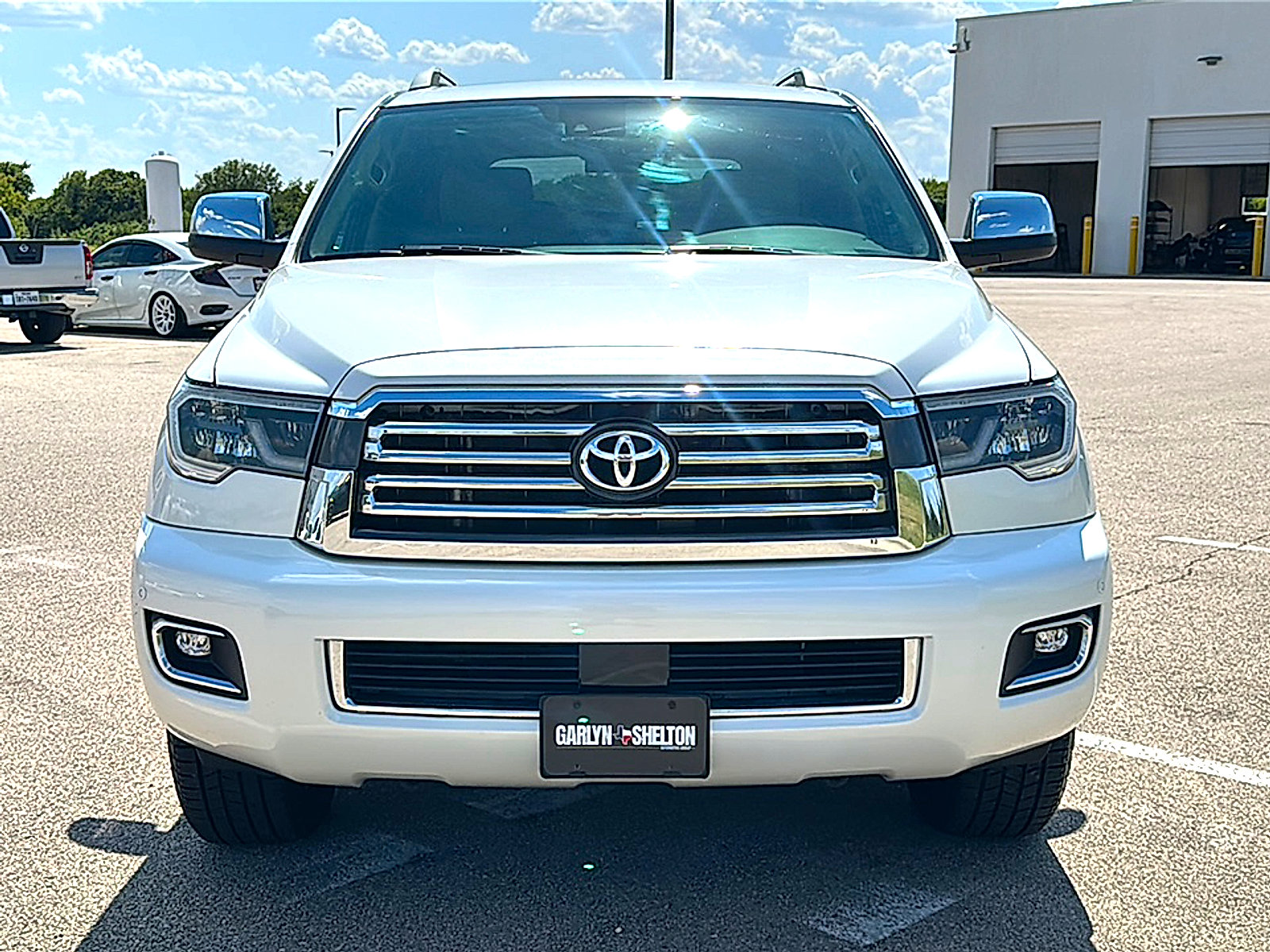 Used 2020 Toyota Sequoia Platinum RWD image 11