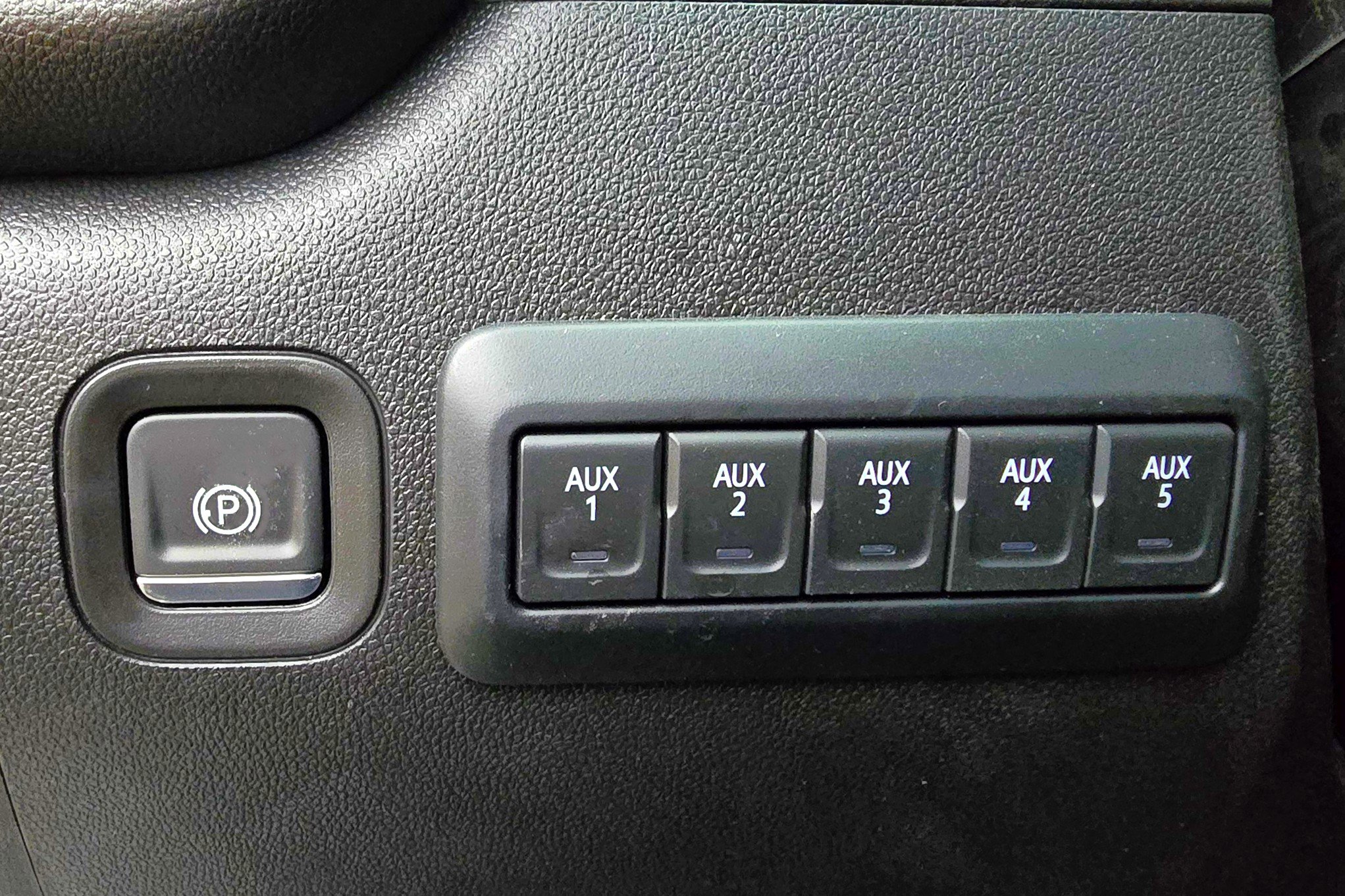 New 2026 GMC Sierra 3500 Pro w/ Convenience Package image 17