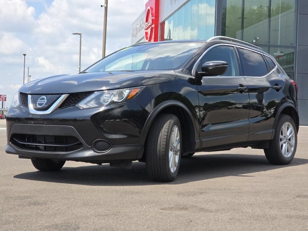 Used 2019 Nissan Rogue Sport SV AWD/4WD image 16