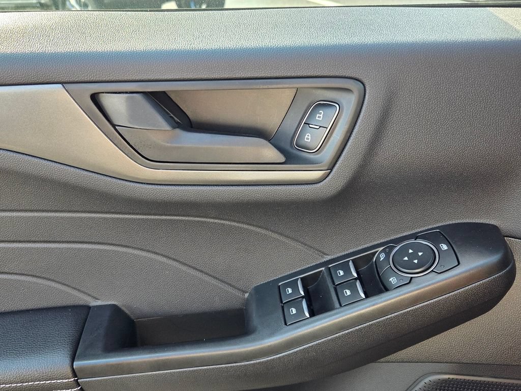 New 2026 Ford Escape Active w/ Tech Pack #1 FWD image 30