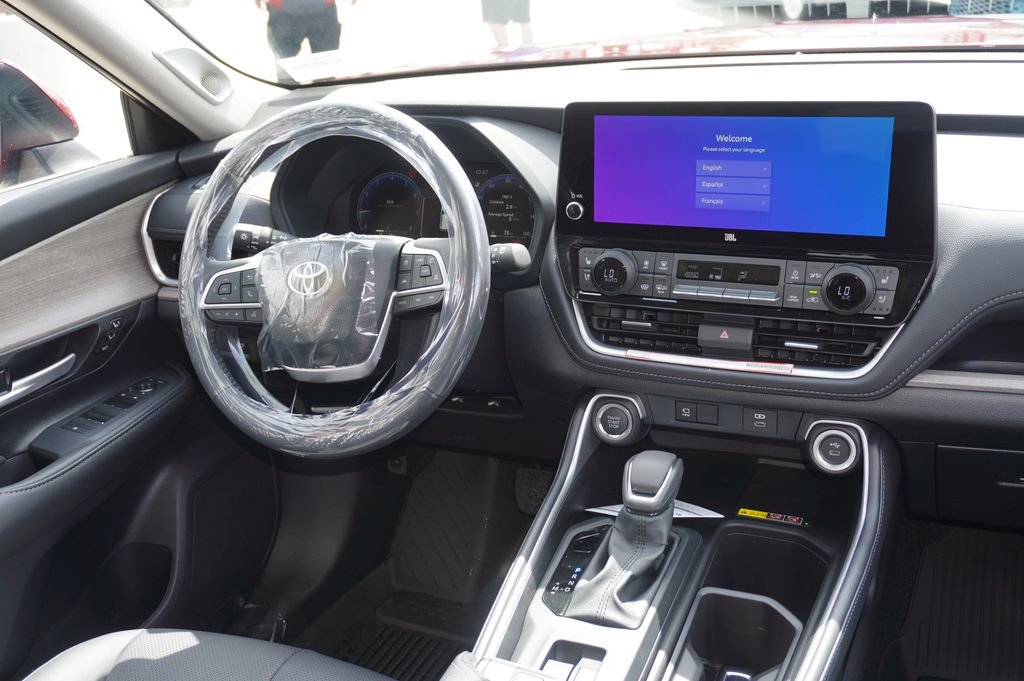 New 2026 Toyota Grand Highlander Limited FWD image 6