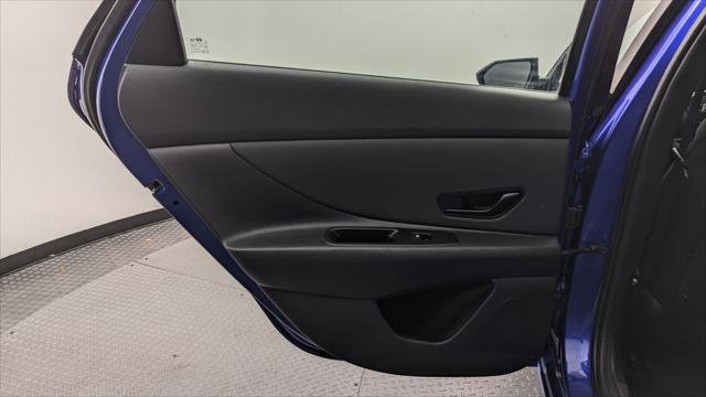 Used 2025 Hyundai Elantra Sport w/ Cargo Package image 16