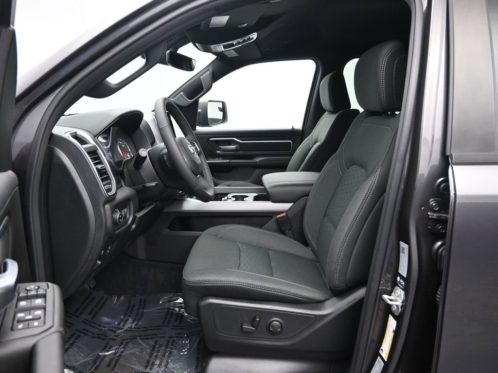 New 2026 RAM 1500 Big Horn AWD/4WD image 22