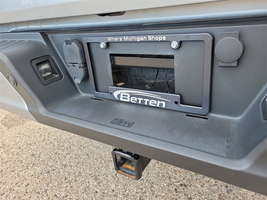 Used 2022 Ford F150 XL w/ Equipment Group 101A High image 10