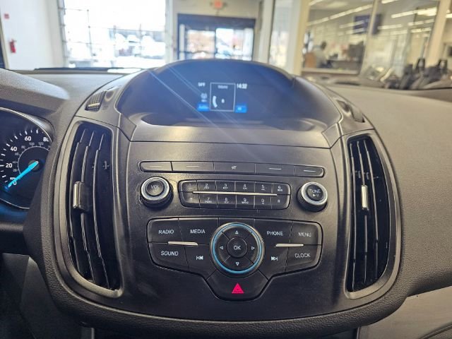 Used 2019 Ford Escape S image 15