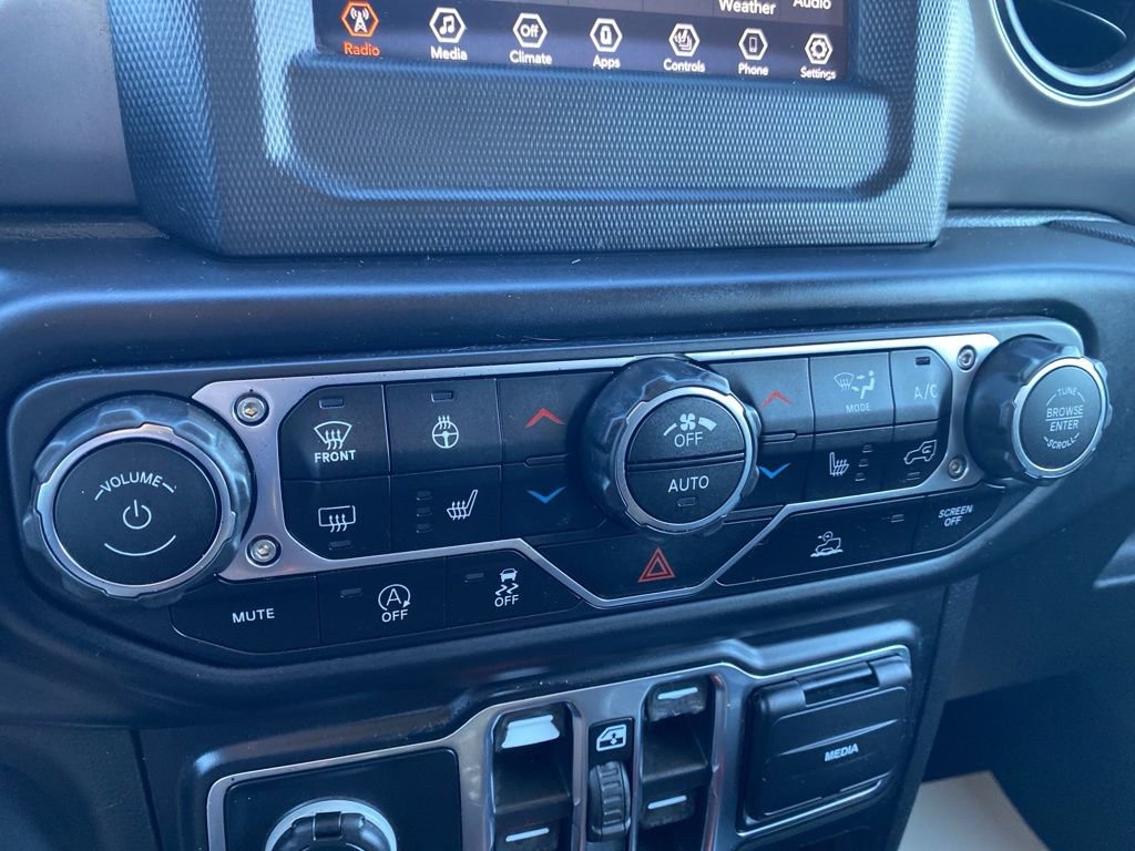 Used 2022 Jeep Gladiator Sport image 28