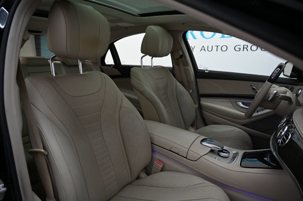 Used 2016 Mercedes-Benz S 550 Sedan image 19