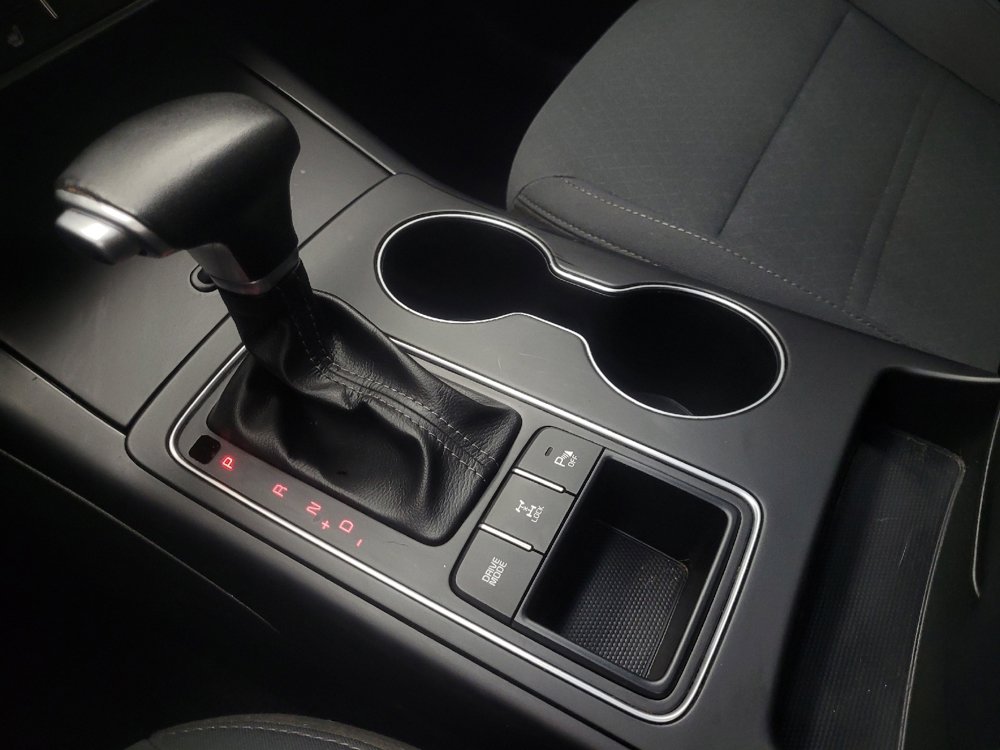 Used 2019 Kia Sorento S image 26